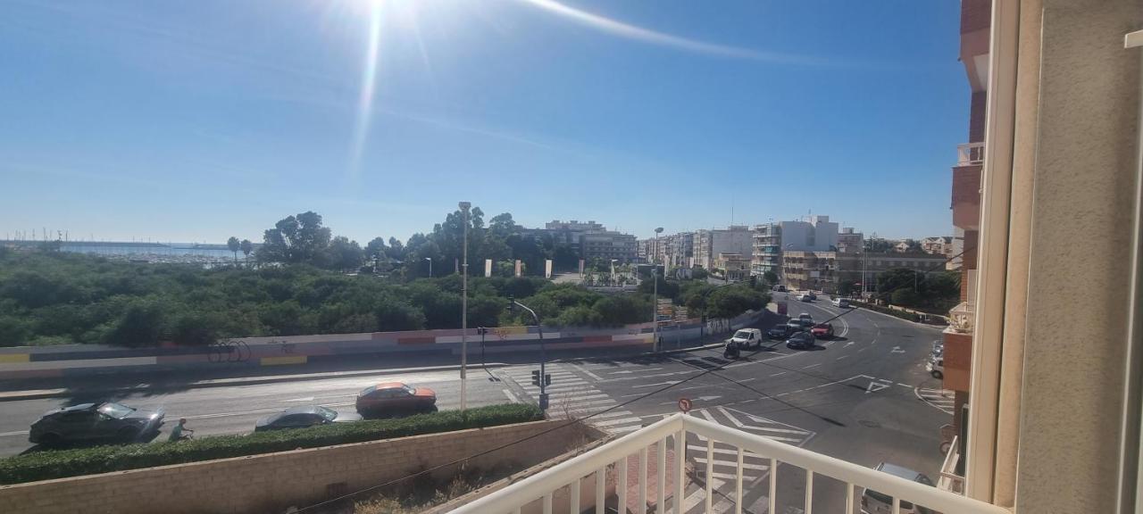 Sea View Torrevieja Daire Dış mekan fotoğraf